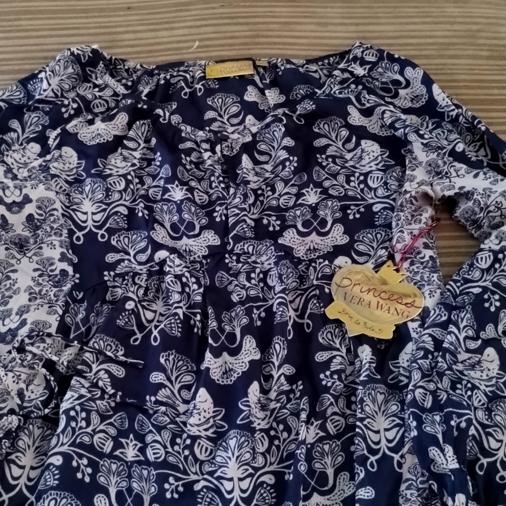 Women's blouse